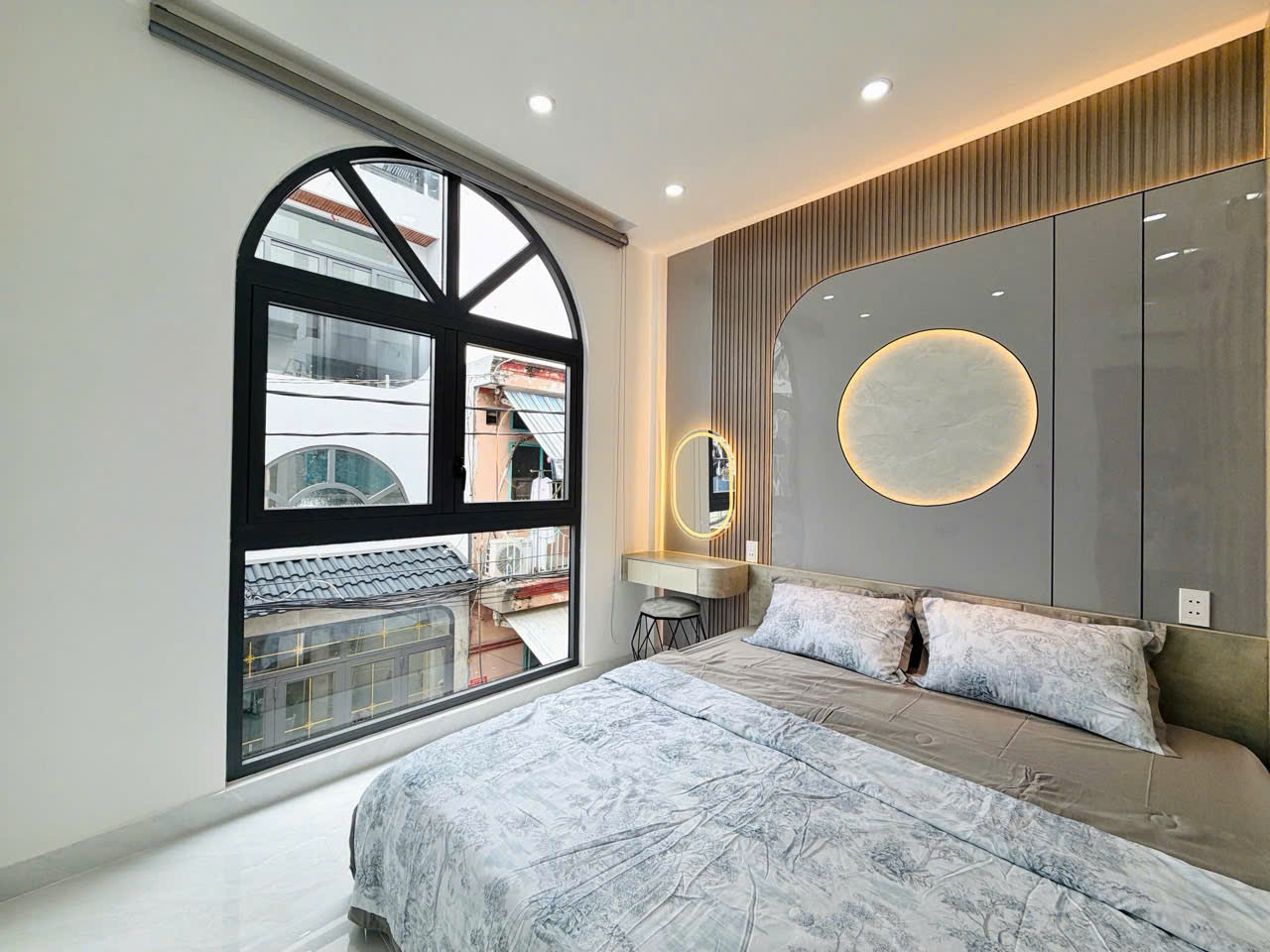 z7204528956396_00a1b392fb6b0a89b390f9ba9b6ef7f0