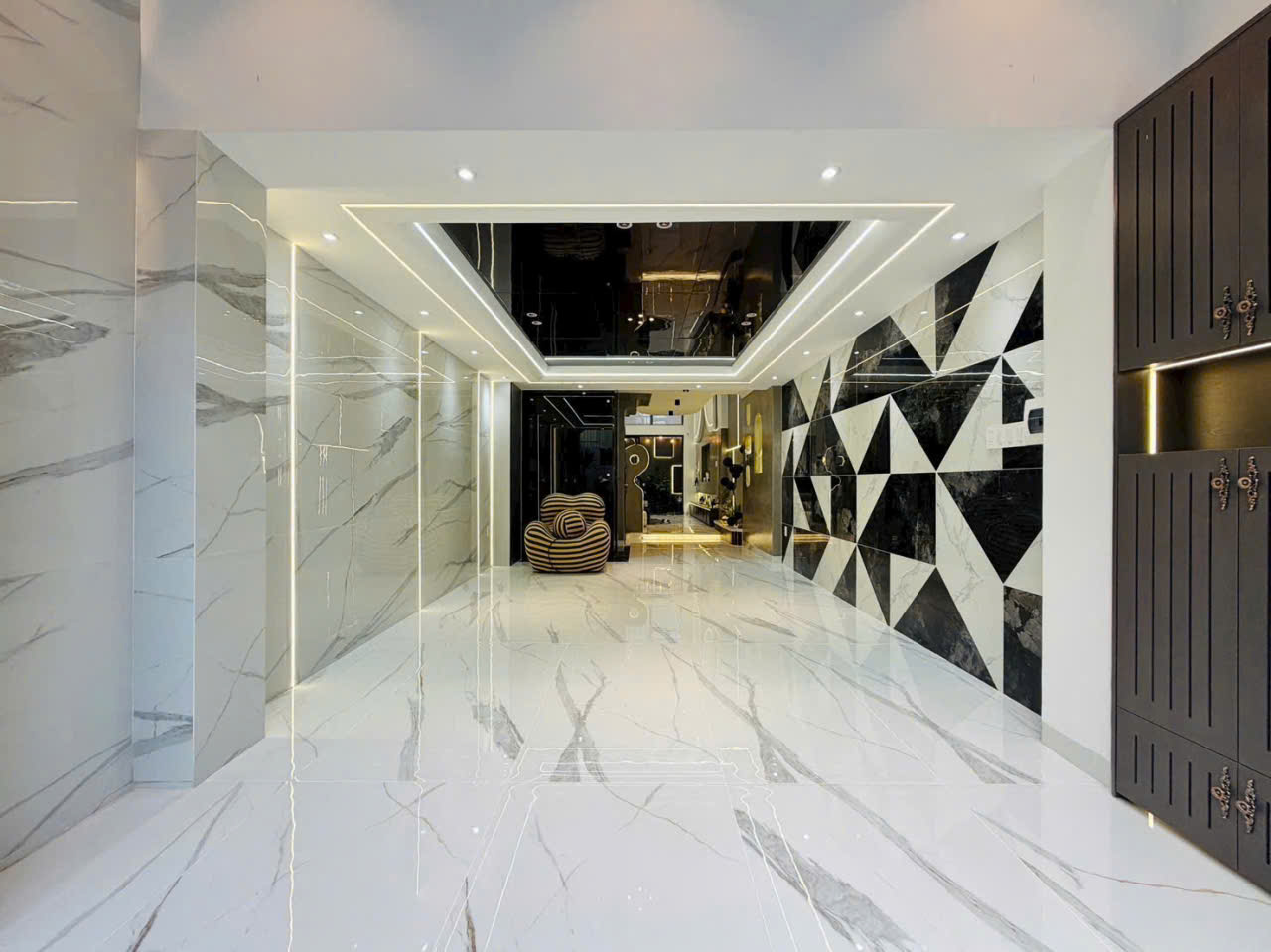 z7243308493895_71b3484950c0666dd7488addca2bfa79